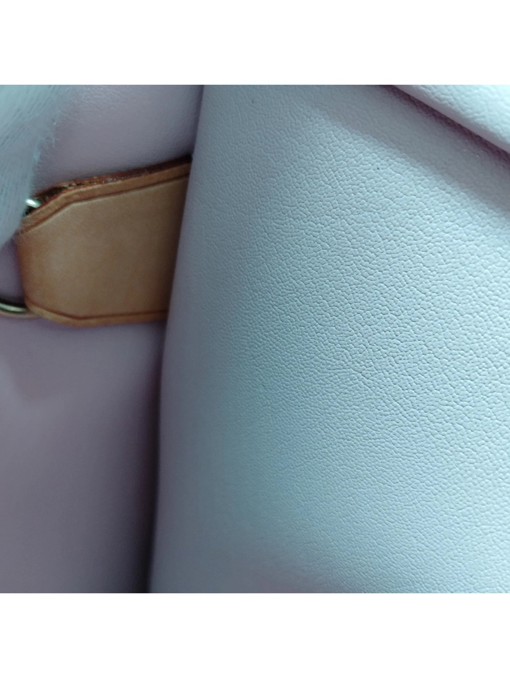 Louis Vuitton Amber Patent Monogram Tote - Picture 10 of 14